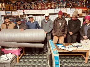 चिसोबाट जोगाउन  रोकायाद्वारा बालमन्दिर माविलाई ८१ मिटर प्रि–फोम सहयोग