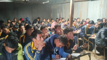 वालविवाह विरुद्ध विद्यार्थी जगाउँदै सामाजिक विकास कार्यालय