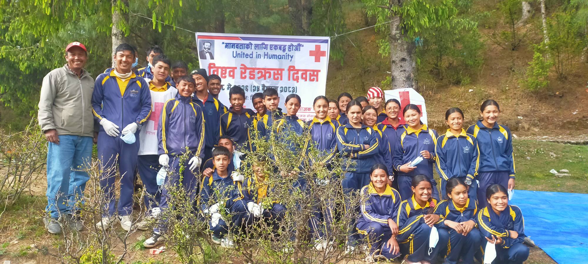विश्व रेडक्रस दिवसका अवसरमा सिमकोटमा सरसफाइ कार्यक्रम सम्पन्न