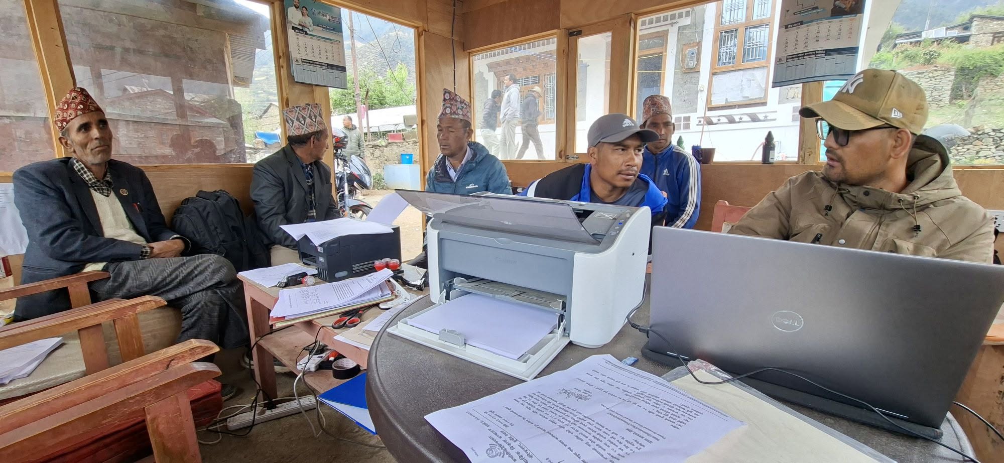 बिदाको दिनमा पनि हुम्लाको सामाजिक विकास कार्यालयद्वारा सेवा प्रवाह