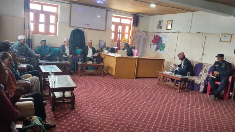 हुम्लामा सर्वदलीय बैठक ; विकासमा सहकार्य र समन्वय बढाउने प्रतिबद्धता