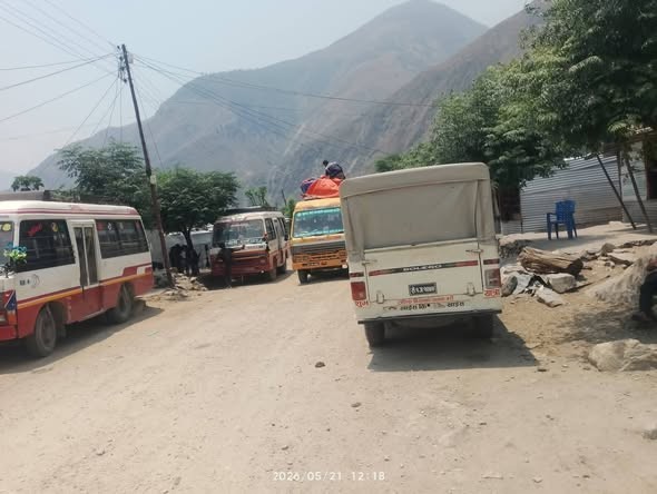 सुरक्षा निकायसँगको ६ बुँदे सहमति पछि दुई दिनदेखि अवरुद्ध कर्णाली कोरिडोर सूचारु