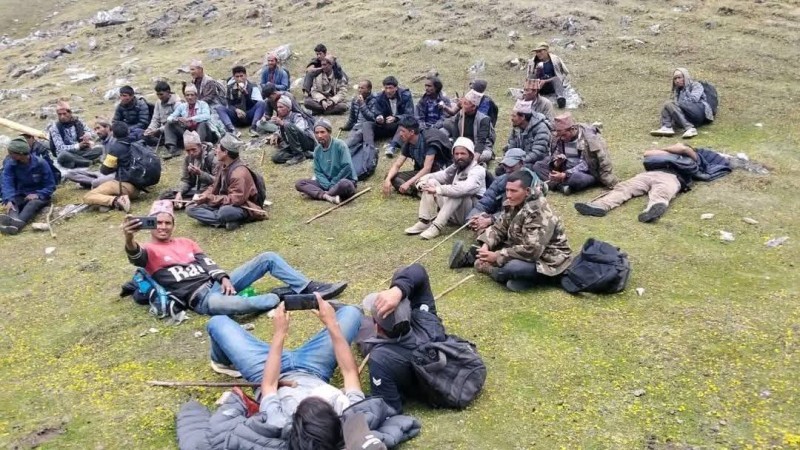 हुम्ला र बाजुराको सिमा विवाद थप पेचिलो बन्दै,आक्रोसित दुवैतर्फका स्थानीय वासिन्दा सिमा क्षेत्रमा