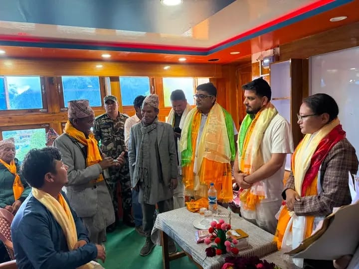 भौतिक तथा पूर्वाधार मन्त्रीद्वारा कर्णाली करिडोर र कर्णाली राजमार्गको स्थलगत अवलोकन