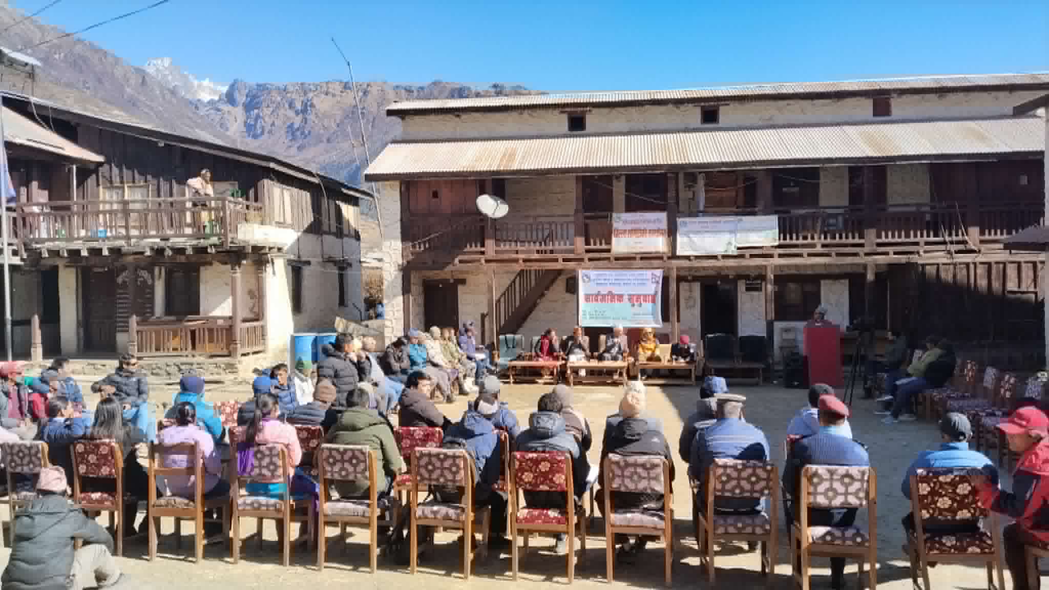 एकिकृत सार्वजनिक सुनुवाइमा सेवाग्राहीकै लापरबाहीः ३८ सरकारी कार्यालय मध्ये ८ कार्यालयको प्रगति प्रतिवेदन प्रस्तुत