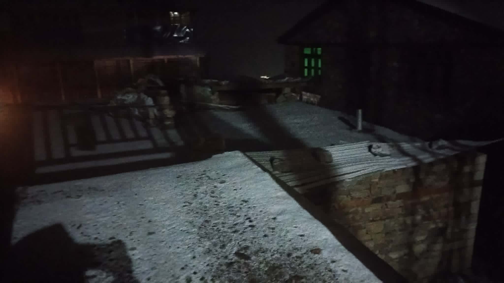 हुम्लामा यो वर्षको पहिलो पटक हिमपात