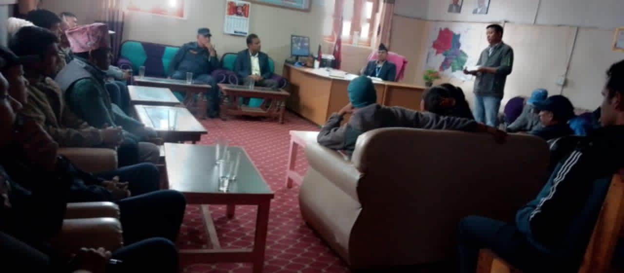 सञ्चारकर्मीको गुनासो ः सूचना माग्दा दिन मान्दैनन् हुम्लाका अधिकांश सरकारी कार्यालय
