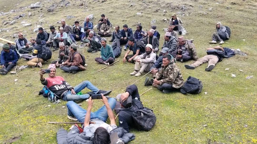 हुम्ला र बाजुराको सिमा विवाद थप पेचिलो बन्दै,आक्रोसित दुवैतर्फका स्थानीय वासिन्दा सिमा क्षेत्रमा